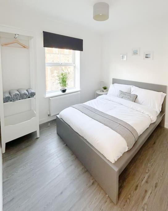 Wellington Road Apartment 1 เกรทยาร์มัธ ภายนอก รูปภาพ